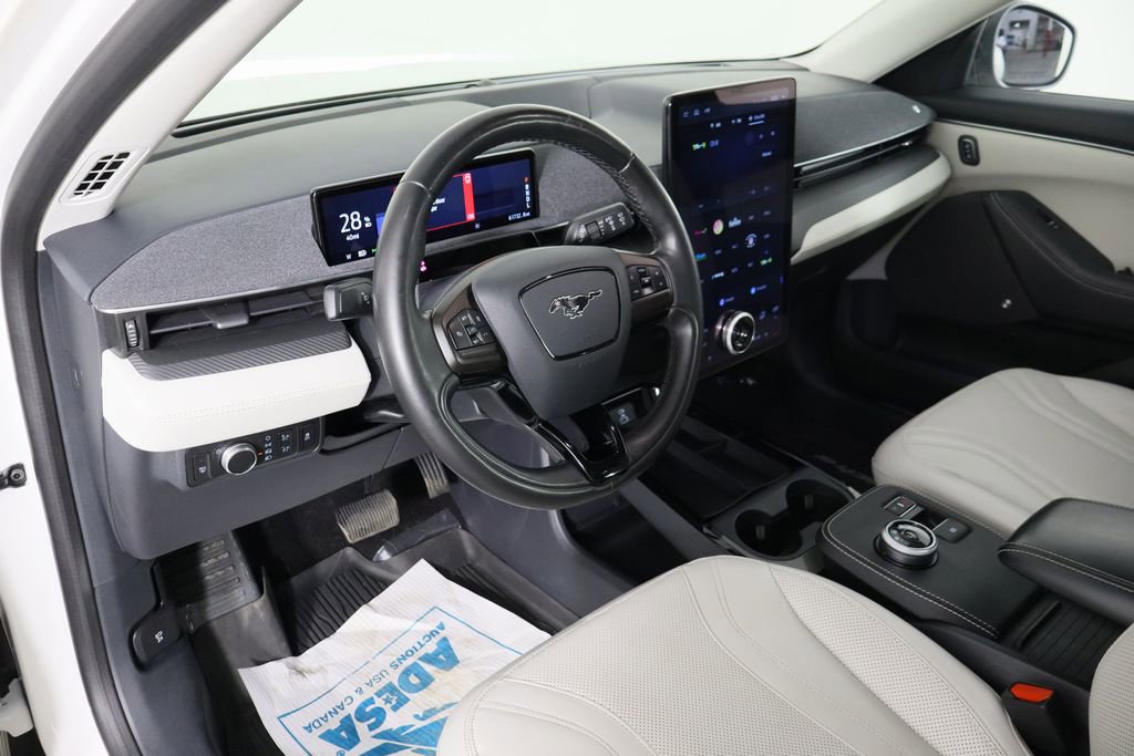 Used 2021 Ford Mustang Mach-E Premium image 29