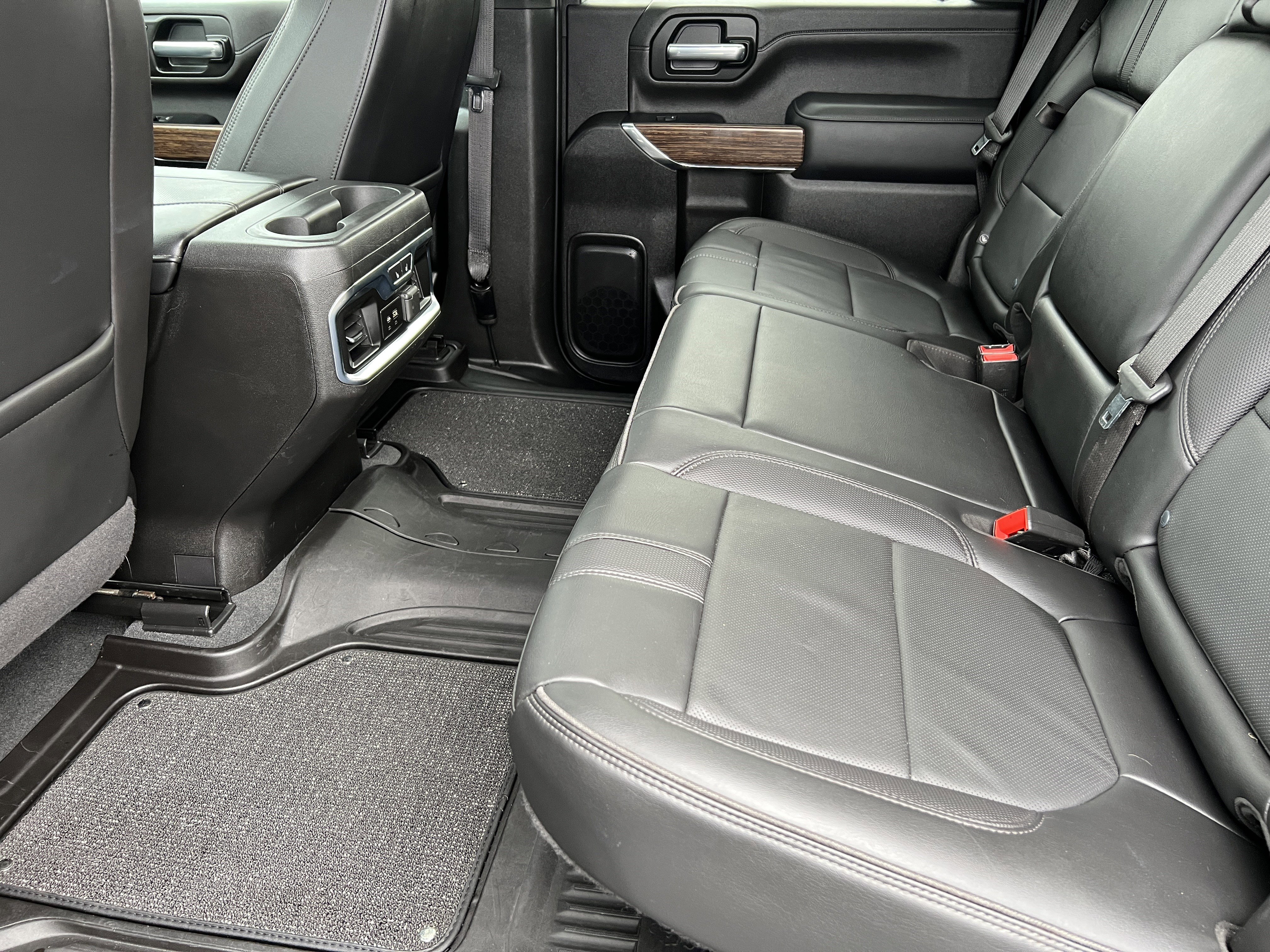 Used 2023 Chevrolet Silverado 3500 High Country AWD/4WD image 17