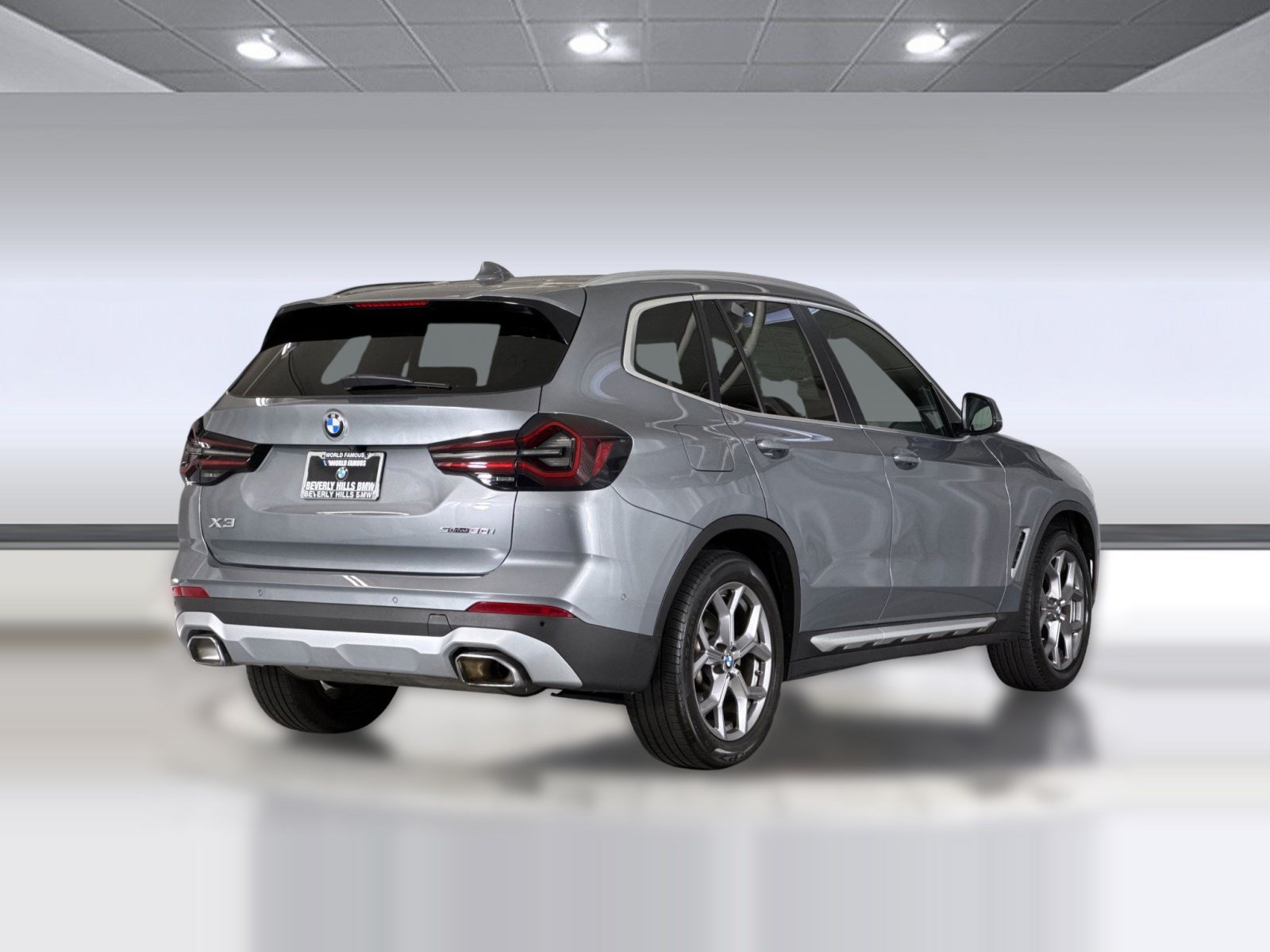 Used 2023 BMW X3 sDrive30i w/ Premium Package RWD image 9