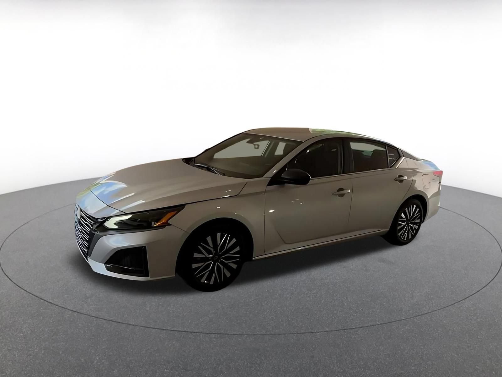 Used 2026 Nissan Altima 2.5 SV FWD image 6