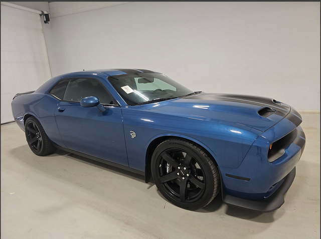 Used 2021 Dodge Challenger SRT Hellcat w/ Plus Package RWD image 18