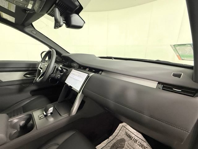 New 2025 Land Rover Discovery Sport Dynamic SE AWD/4WD image 30