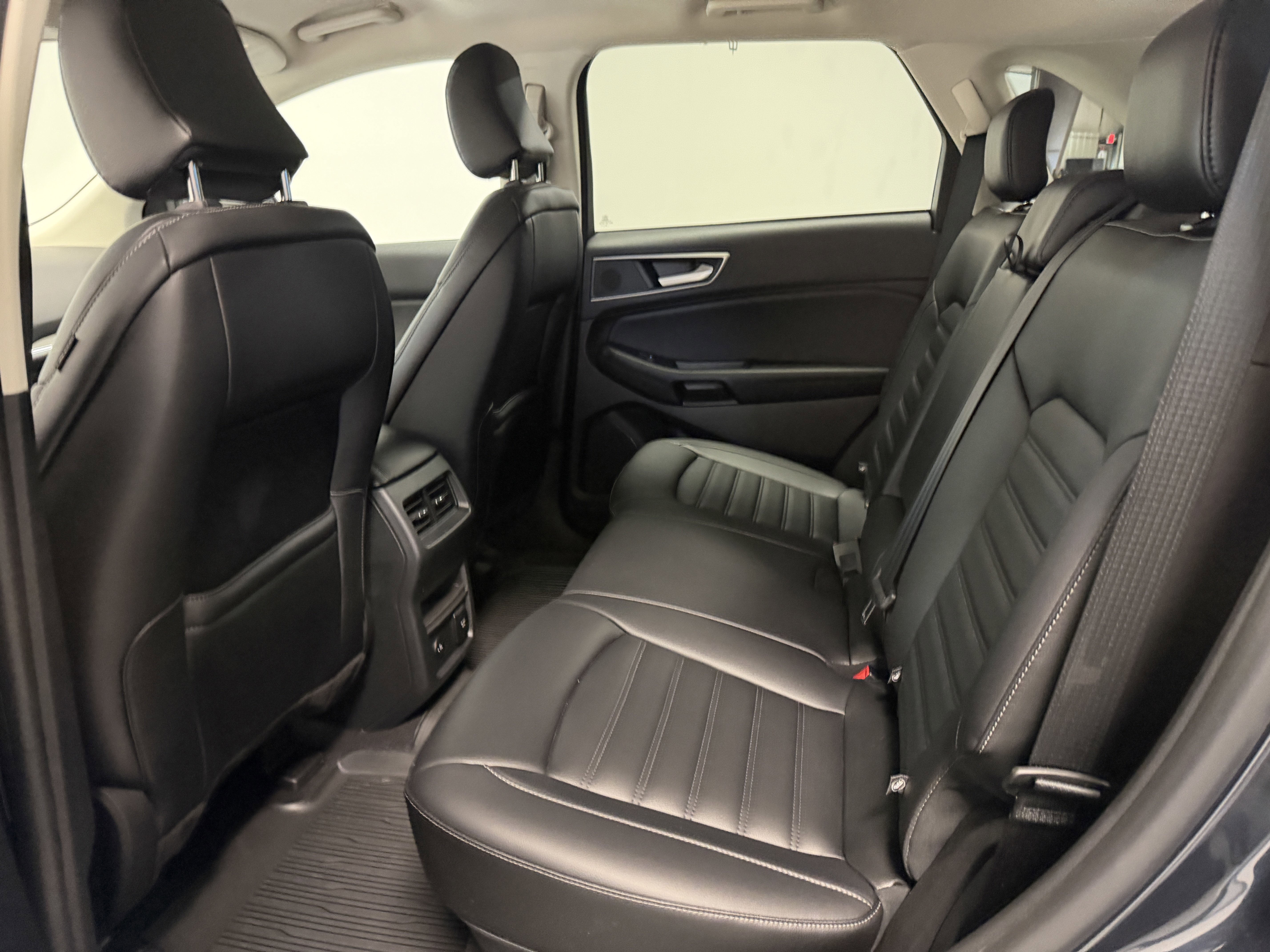 Used 2024 Ford Edge SEL w/ Convenience Package image 21