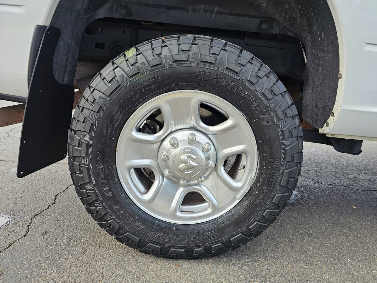 Used 2016 RAM 2500 Tradesman w/ Protection Group image 17