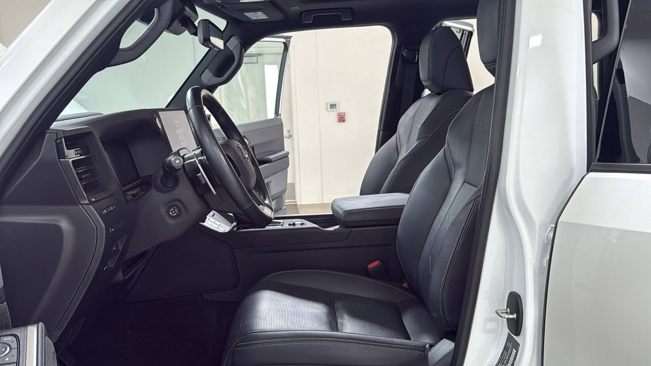 Used 2024 Lexus GX 550 550 Luxury+ w/ Accessory Package (Z1) image 12