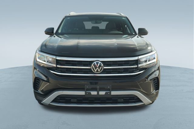 Used 2021 Volkswagen Atlas Cross Sport SE w/ Panoramic Sunroof Package video 2