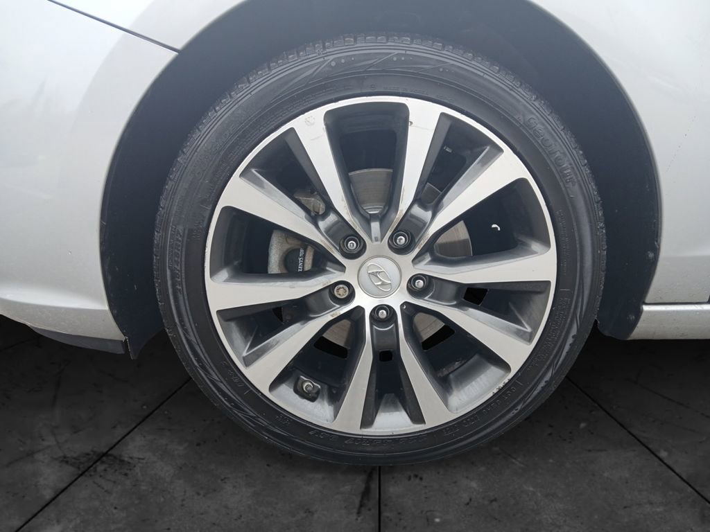 Used 2020 Hyundai Elantra GT w/ Style Package 02 image 14