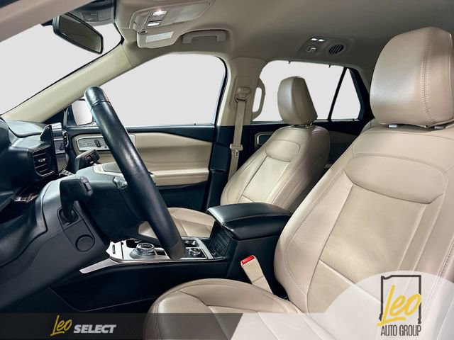 Used 2022 Ford Explorer Limited w/ Equipment Group 301A image 11