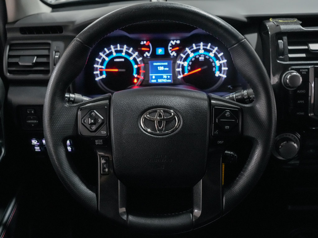 Used 2018 Toyota 4Runner TRD Off-Road Premium AWD/4WD image 12
