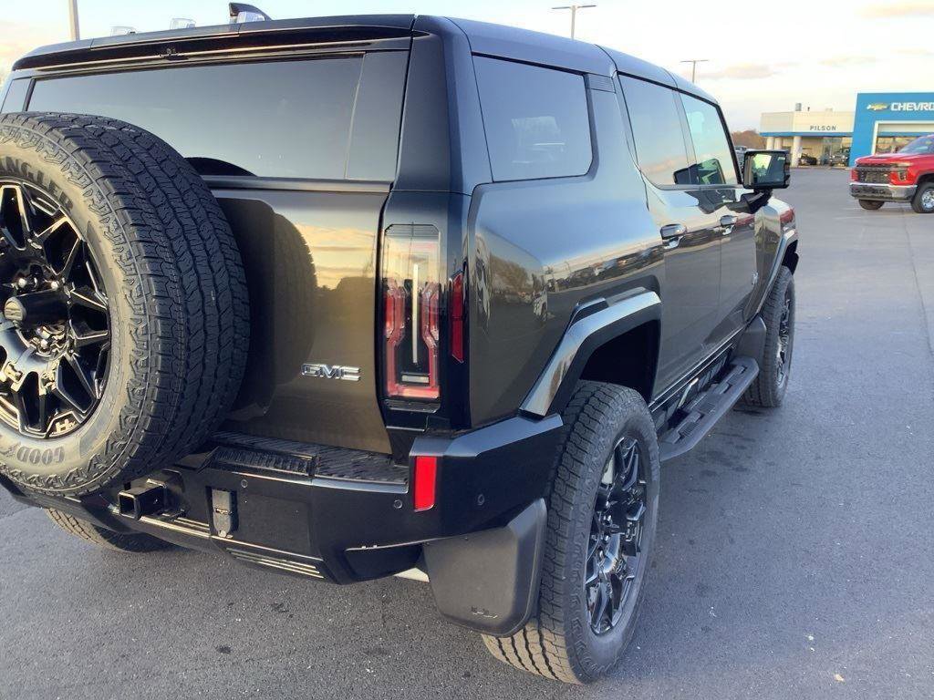 New 2025 GMC Hummer EV 2X AWD/4WD image 19