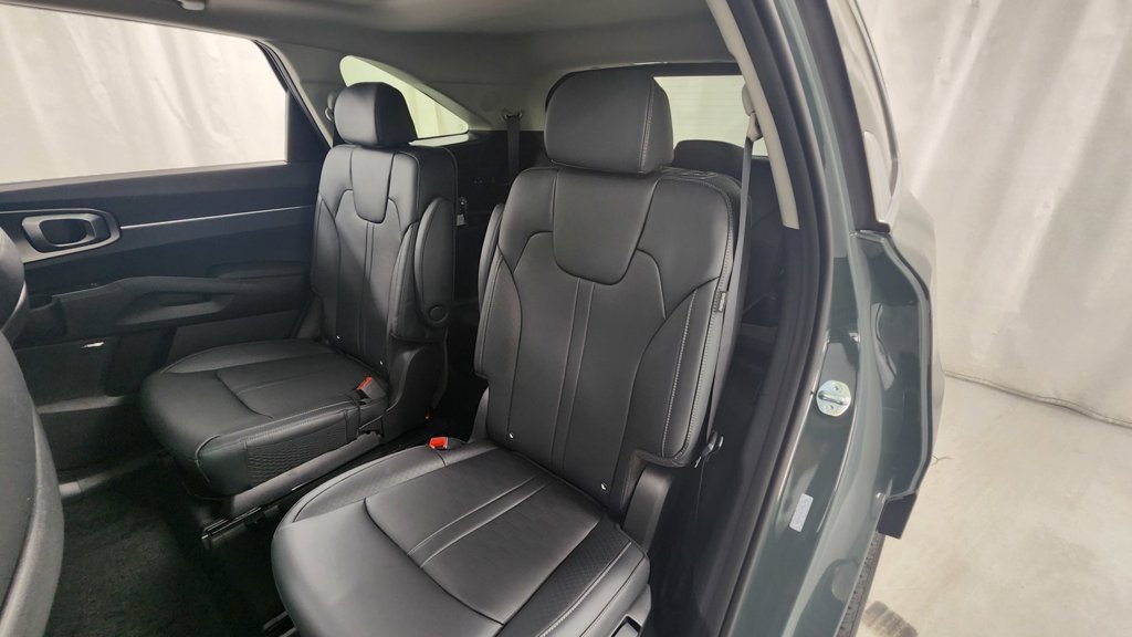 New 2026 Kia Sorento EX AWD/4WD image 12