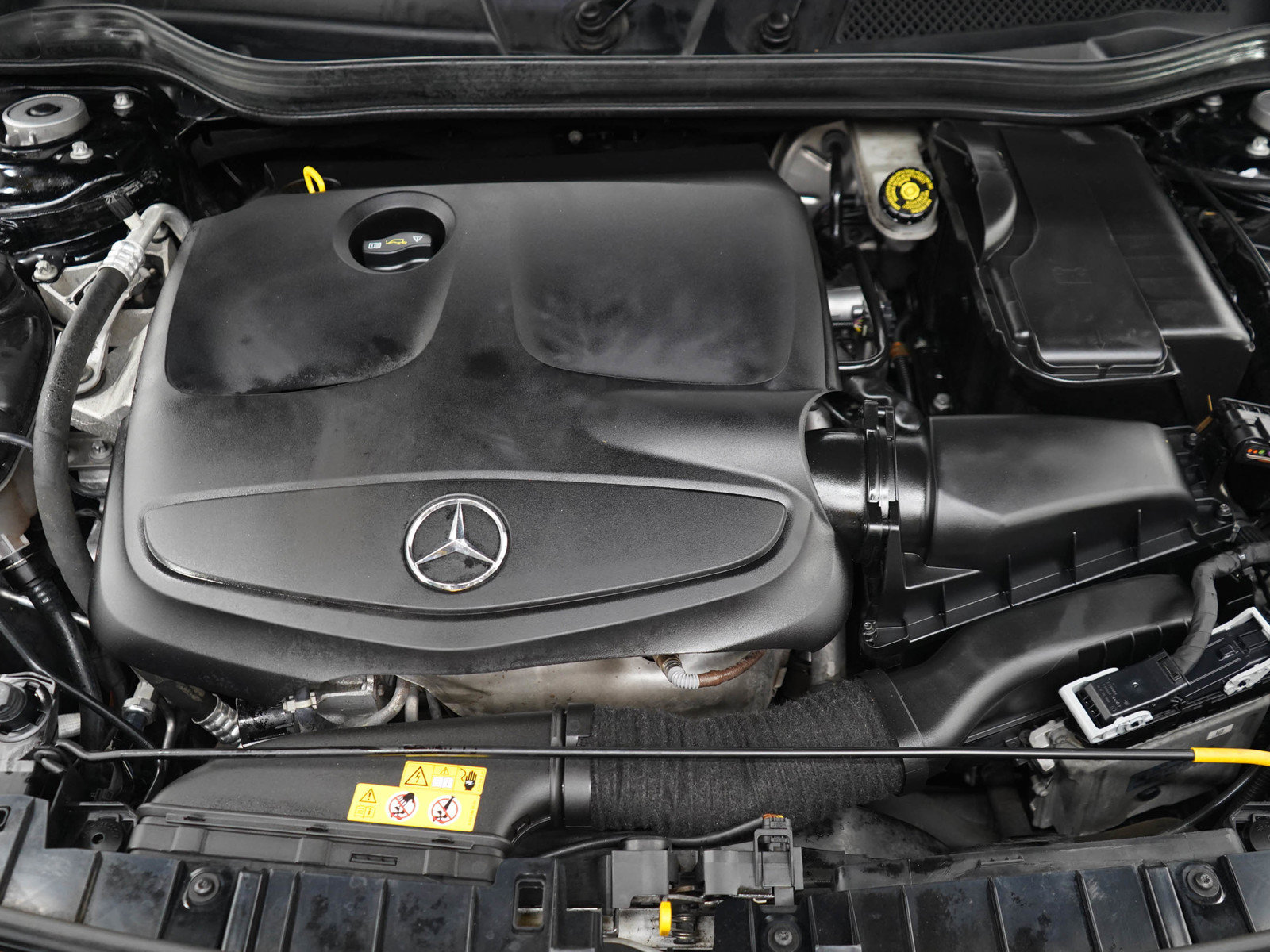 Used 2018 Mercedes-Benz GLA 250 4MATIC image 32