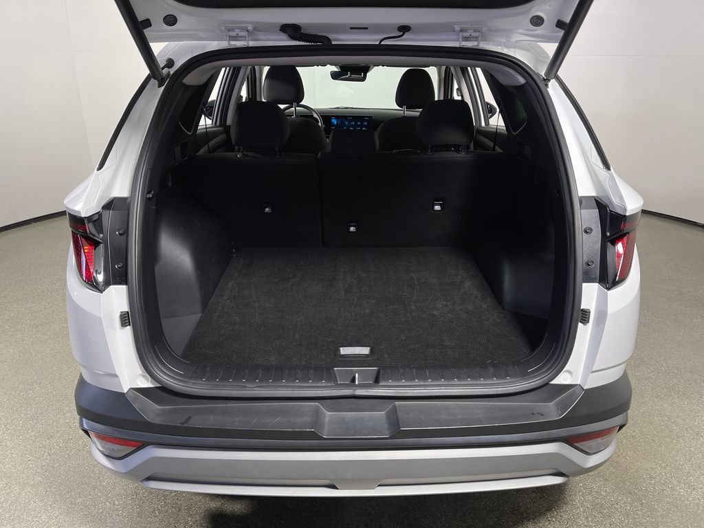 Certified 2025 Hyundai Tucson SEL image 10