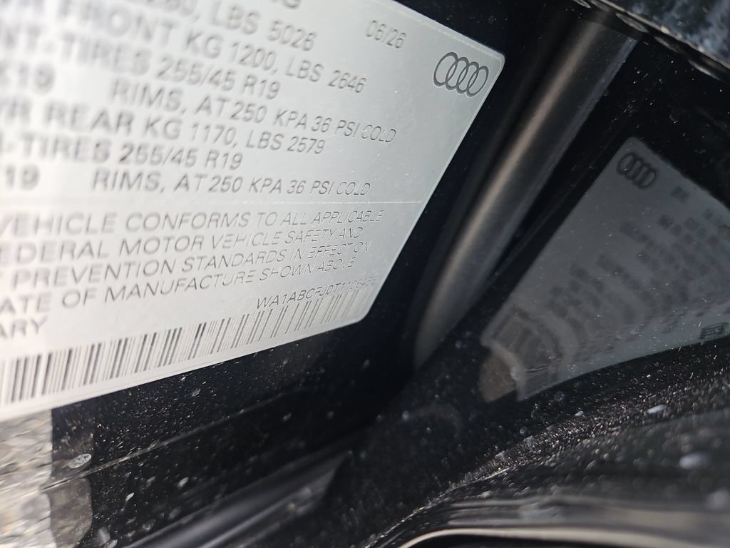 New 2026 Audi Q3 quattro 2.0T AWD/4WD image 7