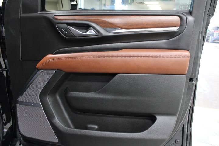 Used 2023 GMC Yukon Denali Ultimate image 26