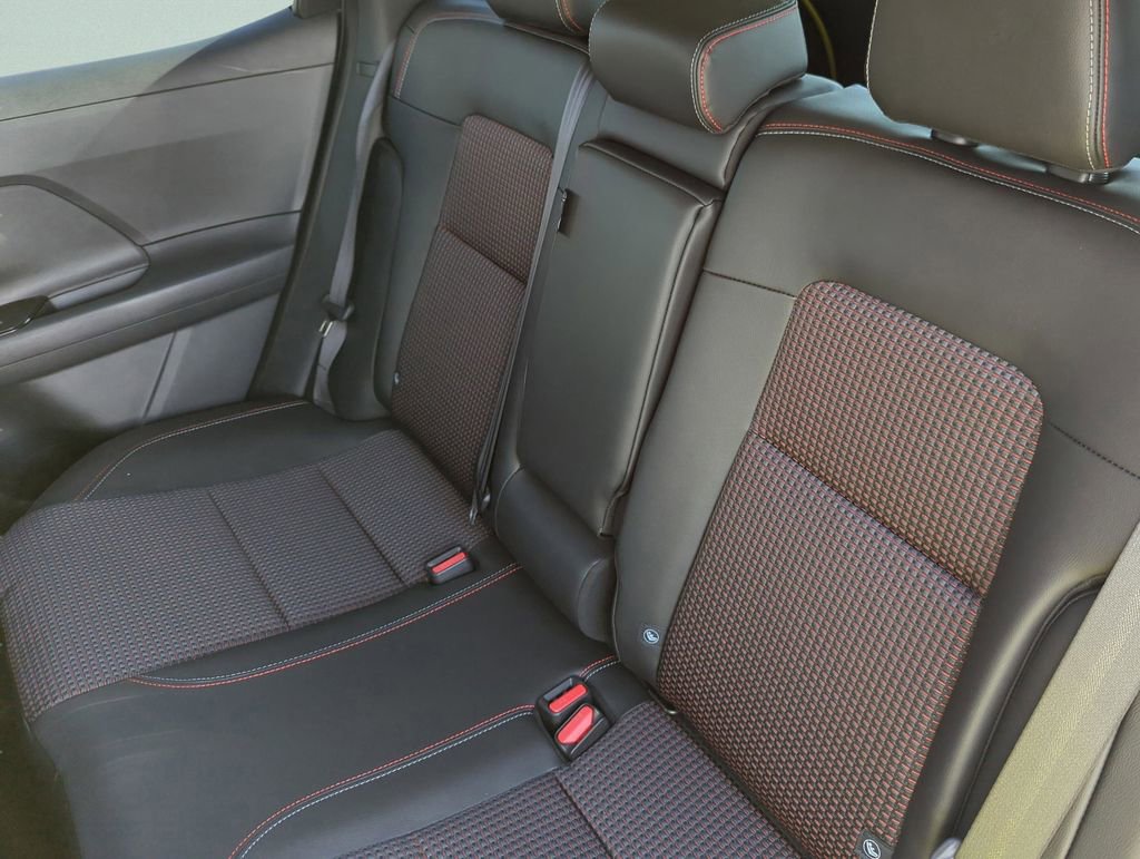 New 2026 Nissan Kicks SR w/ Cold Weather Package image 21