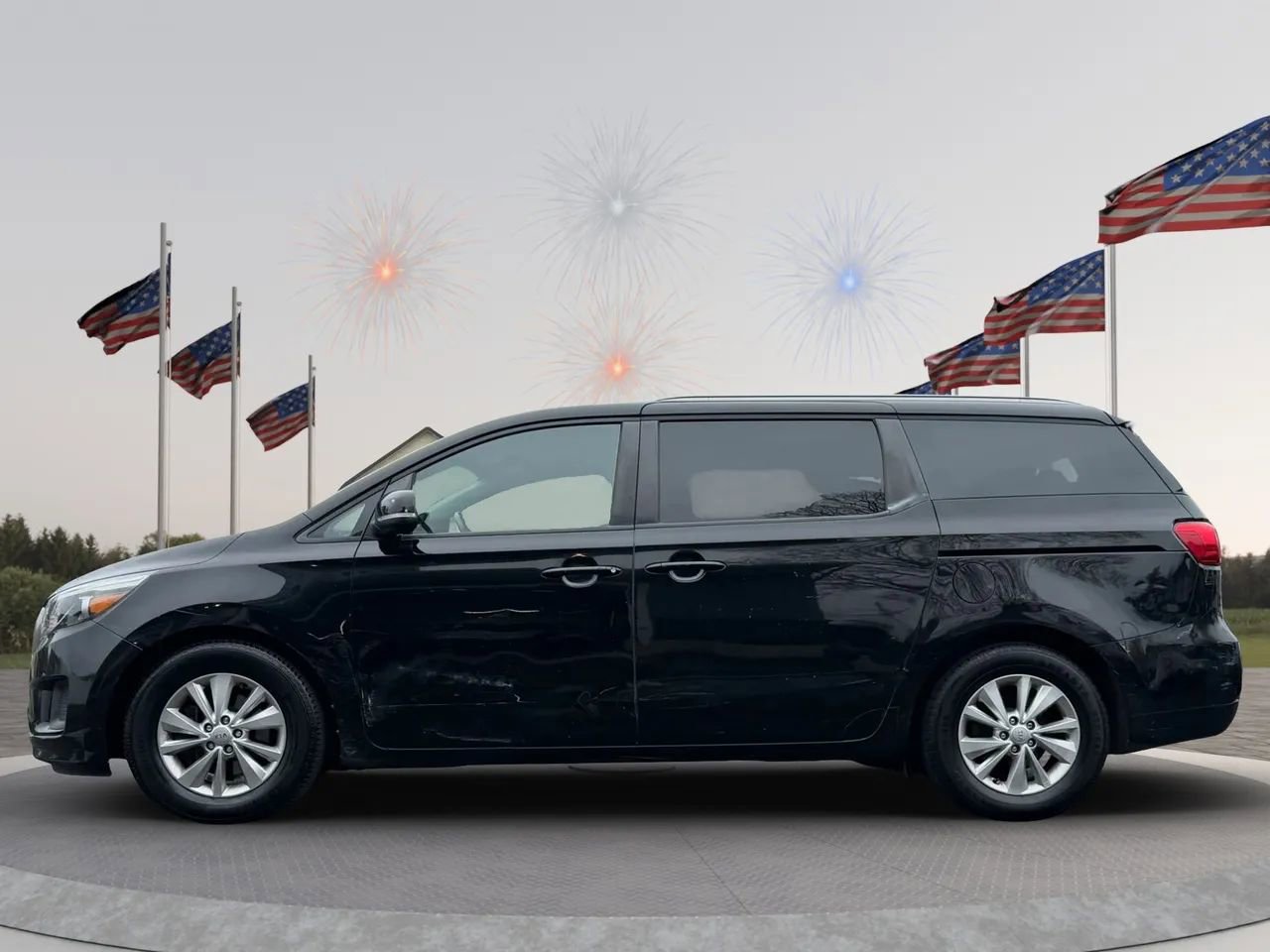 Used 2017 Kia Sedona LX w/ LX Essentials Premium Package FWD image 4