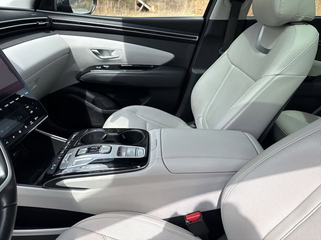 Used 2023 Hyundai Tucson Limited image 24