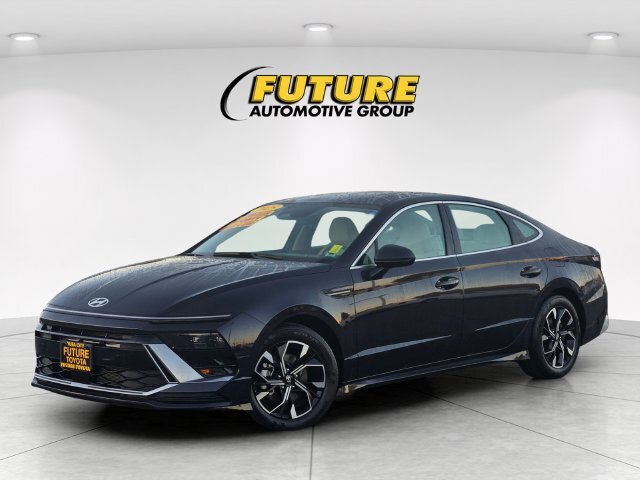 Used 2025 Hyundai Sonata SEL FWD image 10