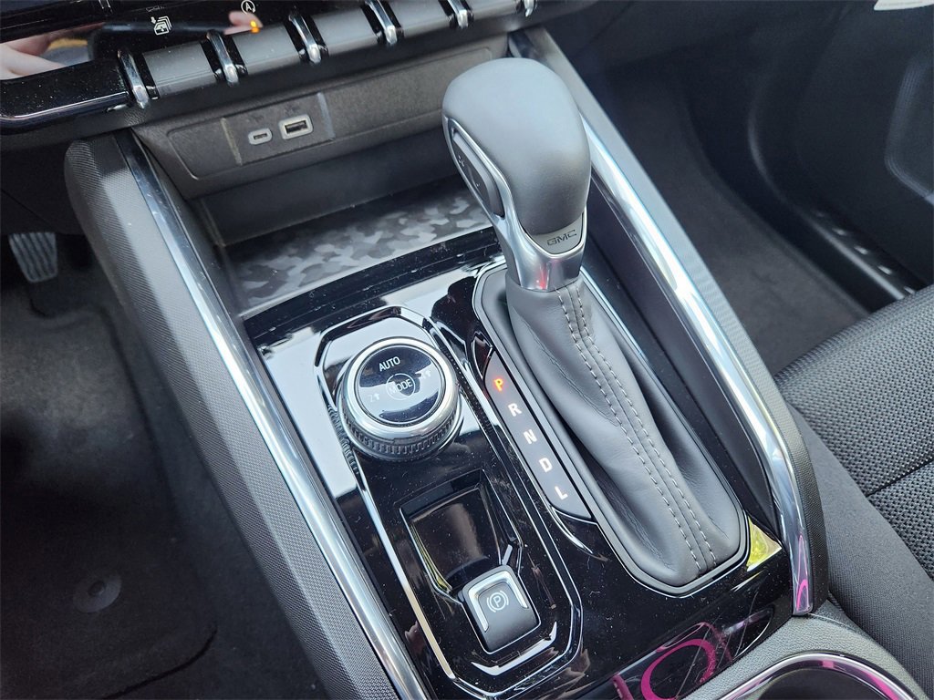 New 2025 GMC Canyon Elevation w/ Convenience Package image 17