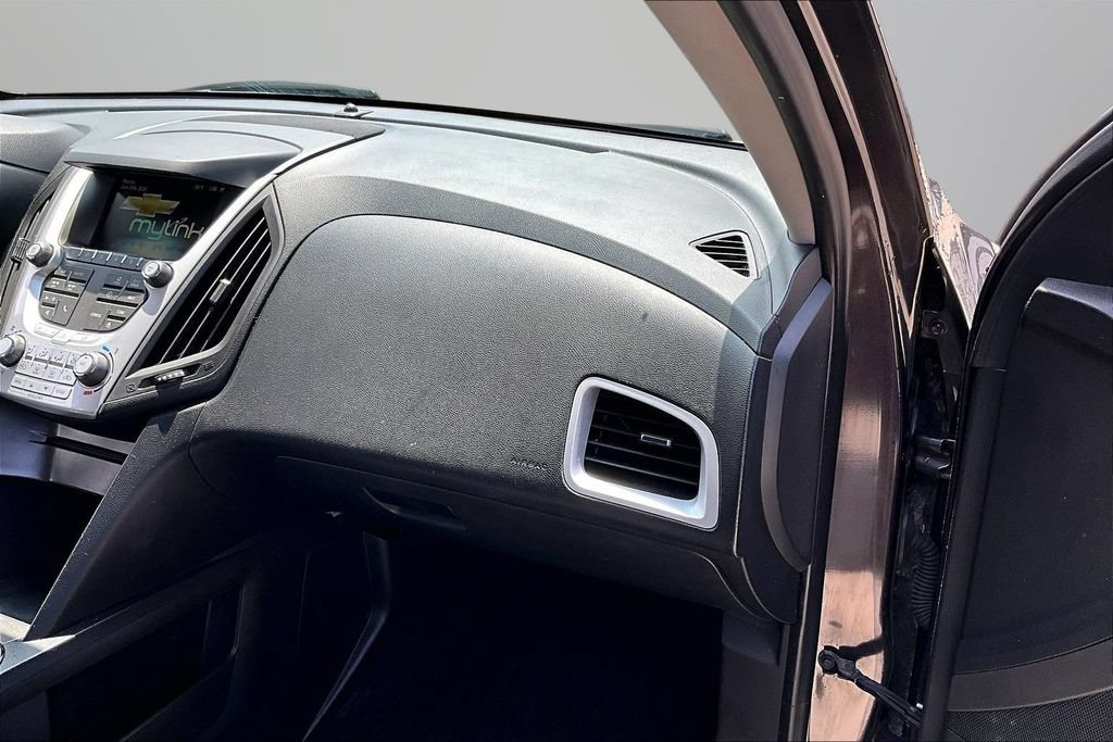 Used 2015 Chevrolet Equinox LT FWD image 25