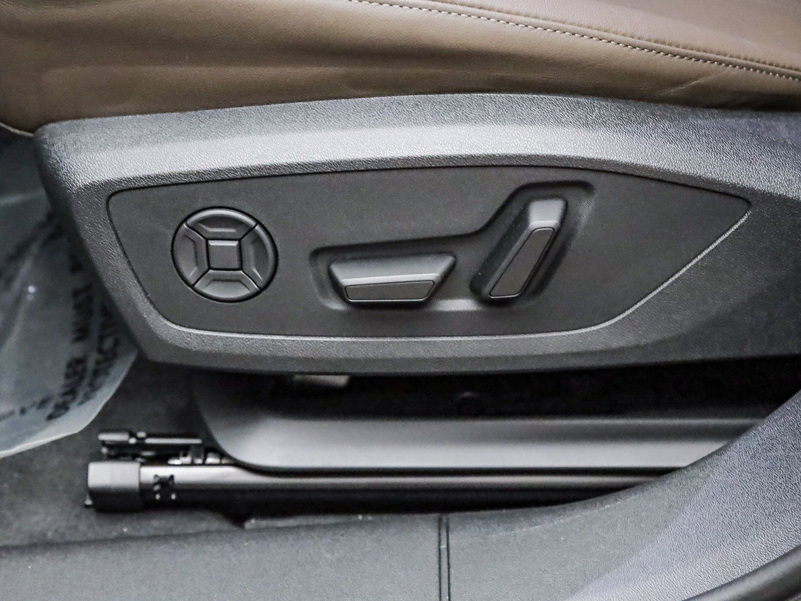 New 2025 Audi A6 e-tron Premium Plus image 22