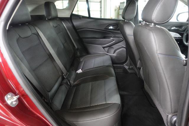 New 2025 Chevrolet Trax LT FWD image 22