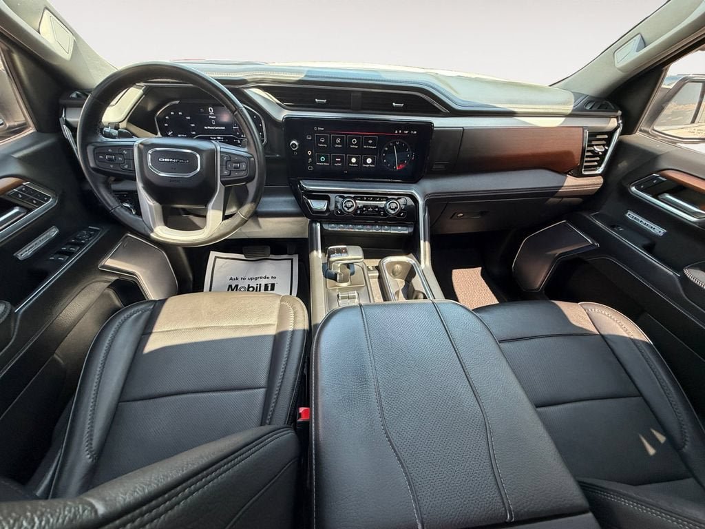 Used 2023 GMC Sierra 1500 Denali w/ Denali Reserve Package AWD/4WD image 10