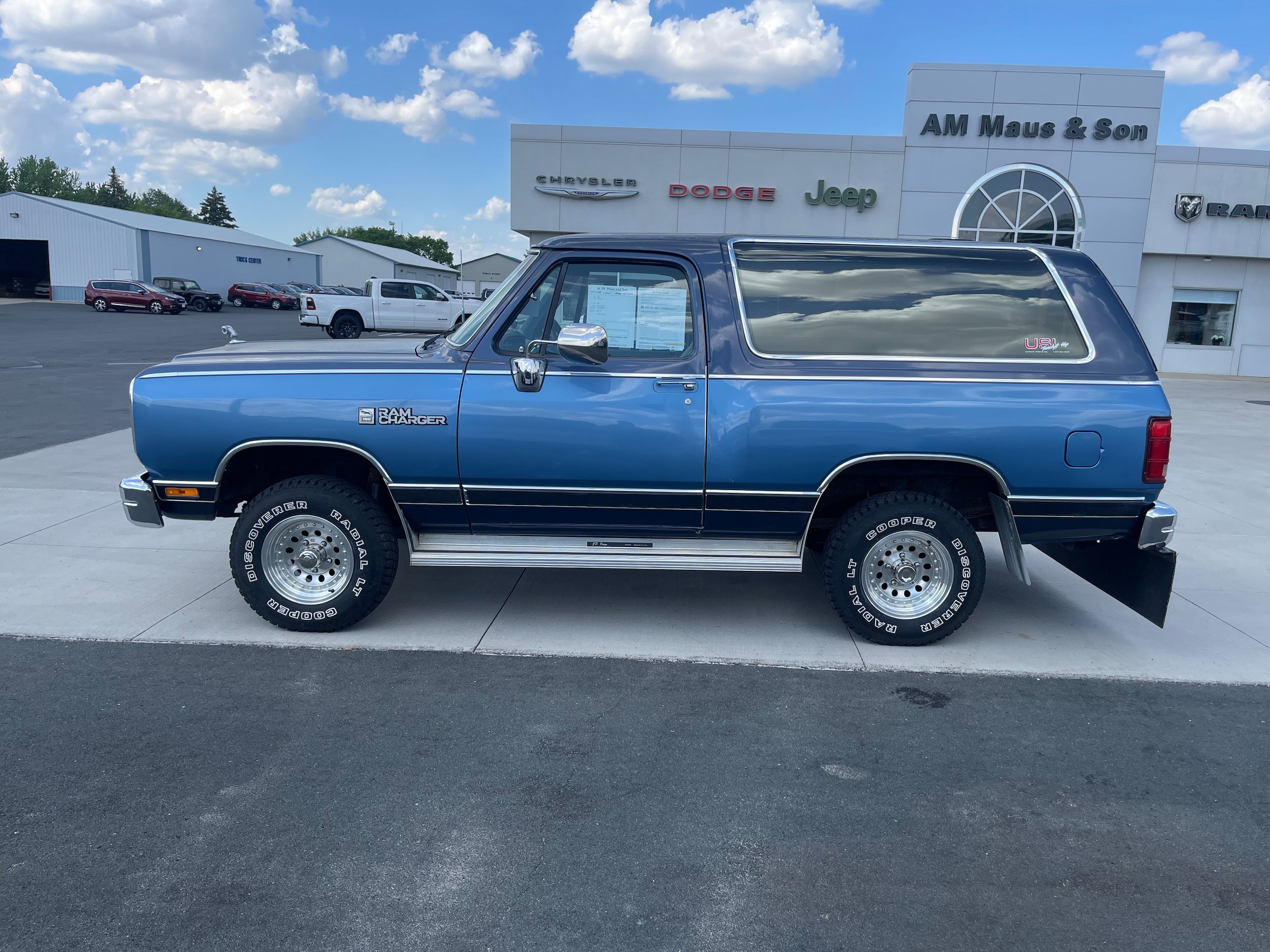 Used 1988 Dodge Ramcharger 4WD image 4