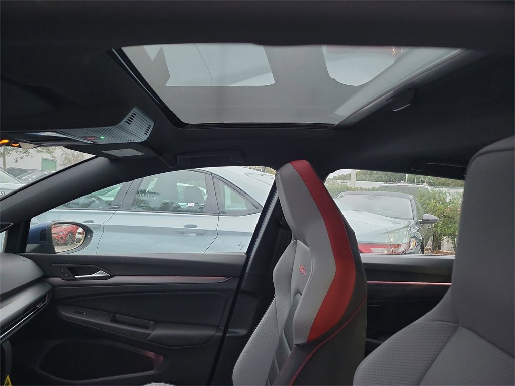 New 2026 Volkswagen GTI SE image 8