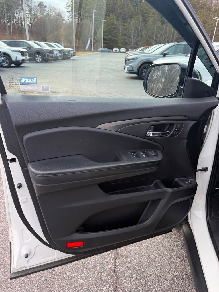 Used 2019 Honda Pilot EX-L image 12