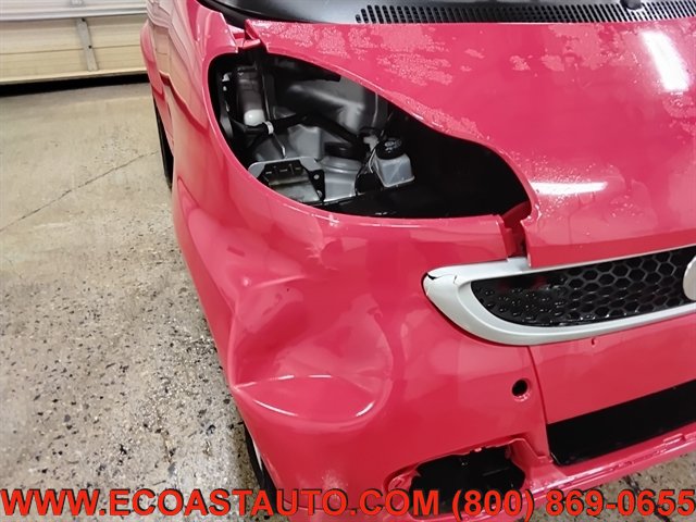 Used 2013 smart fortwo passion RWD image 16