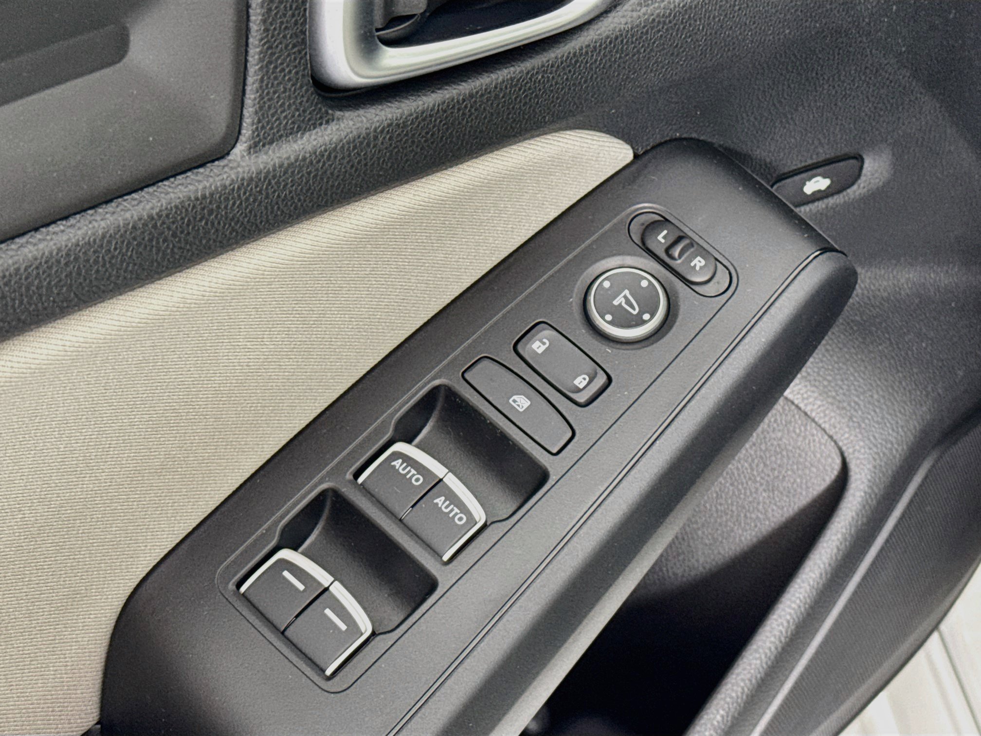 Certified 2023 Honda Civic LX image 17