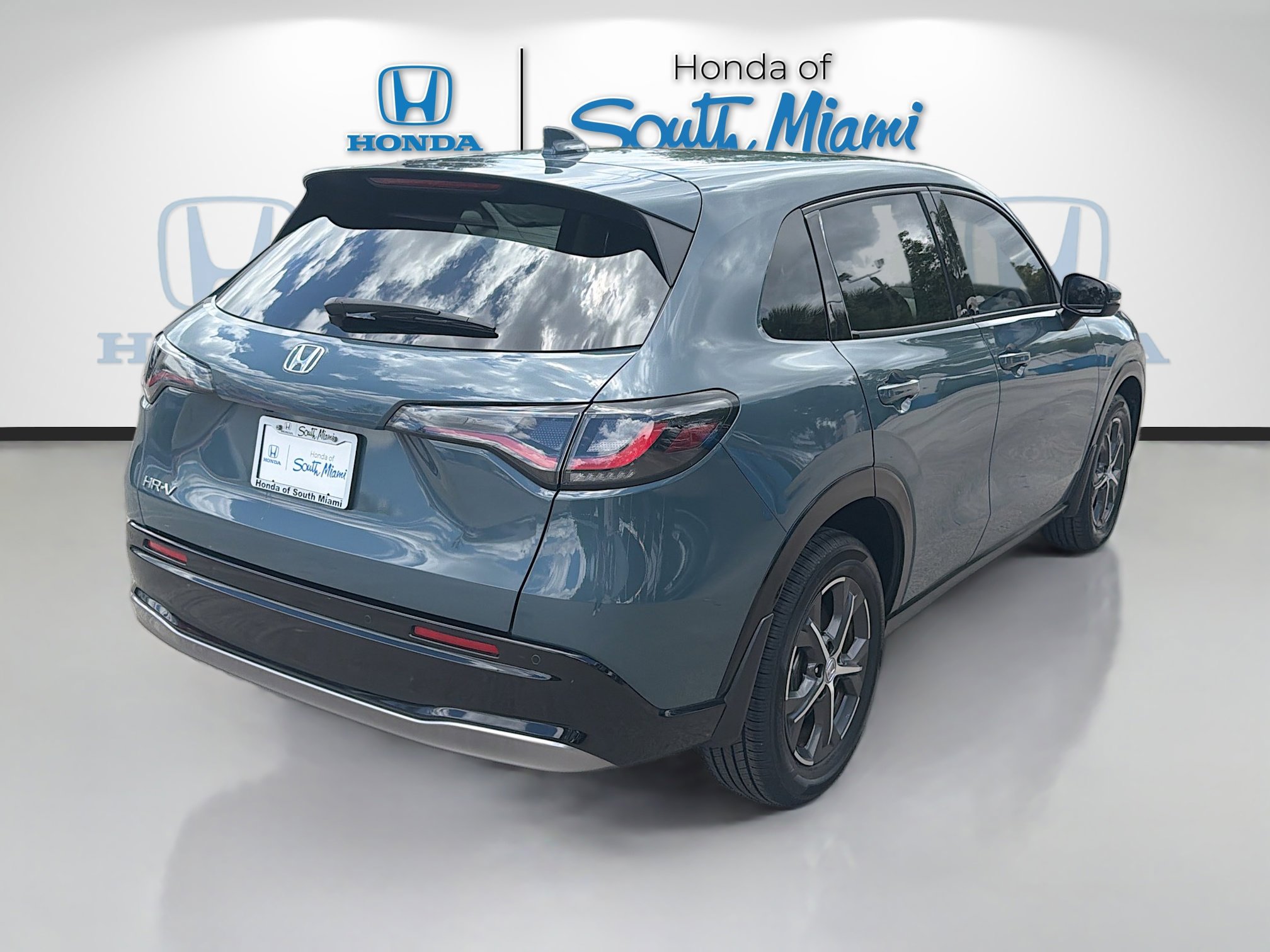 Certified 2024 Honda HR-V EX-L image 7