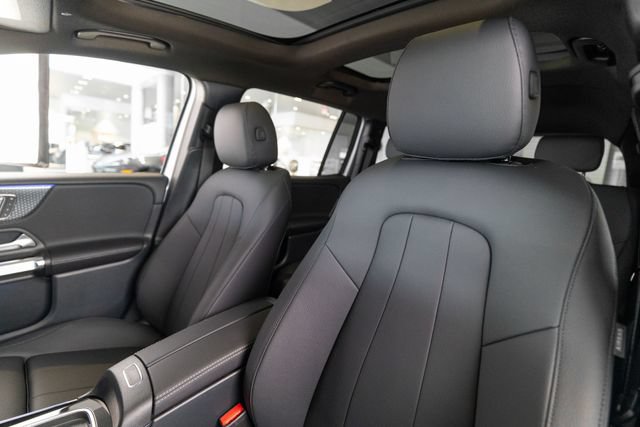New 2026 Mercedes-Benz GLB 250 4MATIC image 5