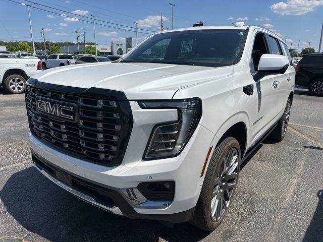 Used 2025 GMC Yukon Denali Ultimate AWD/4WD image 5