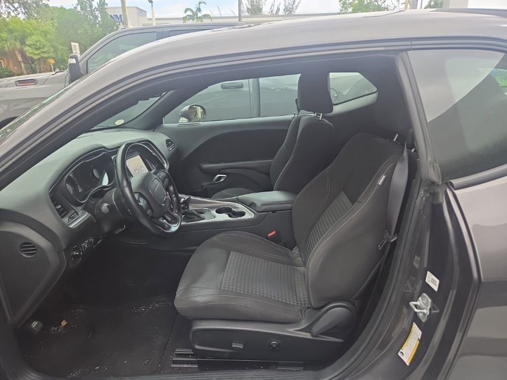 Used 2020 Dodge Challenger SXT w/ Blacktop Package RWD image 10