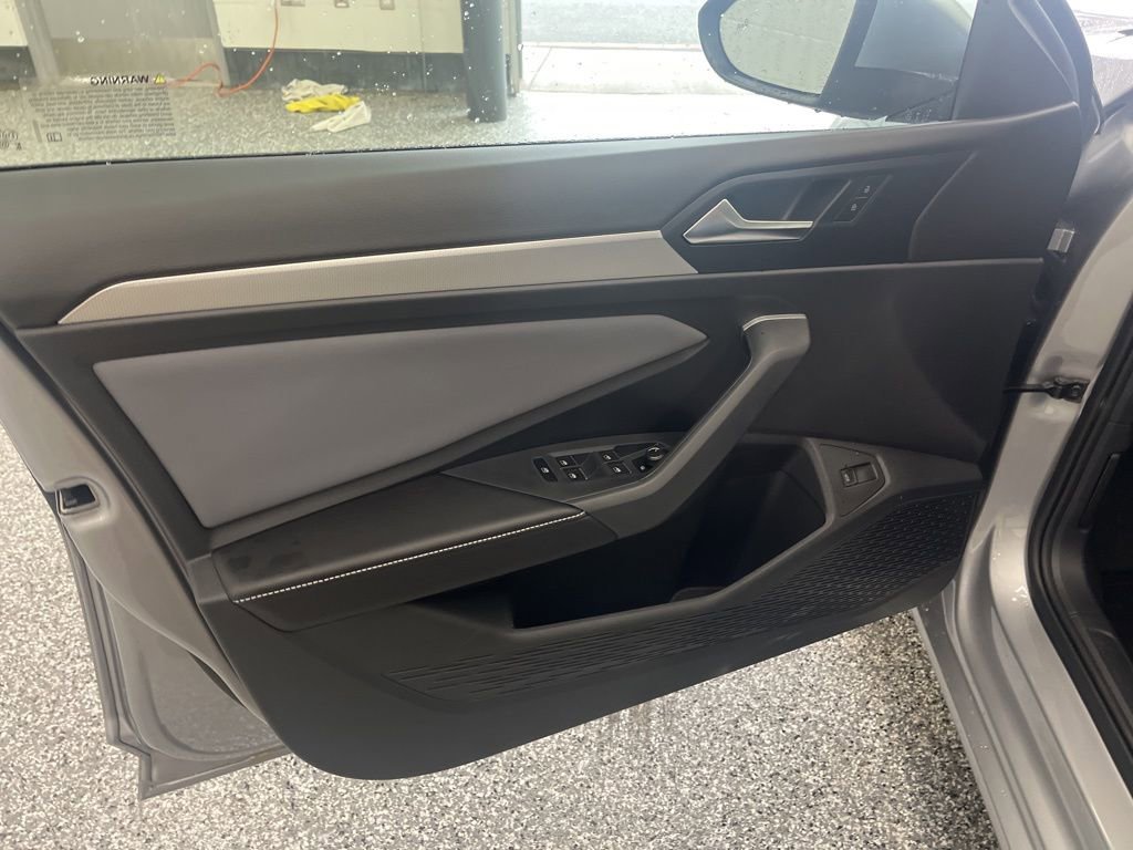 New 2026 Volkswagen Jetta SE image 12