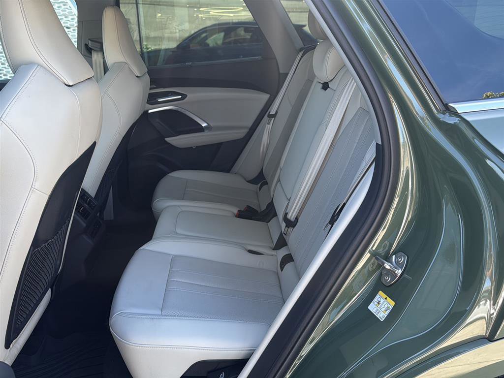 Used 2025 Audi Q5 Premium Plus w/ Premium Plus AWD/4WD image 14