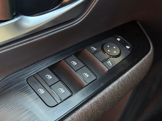 New 2026 Nissan Kicks SV w/ SV Premium Package FWD image 20