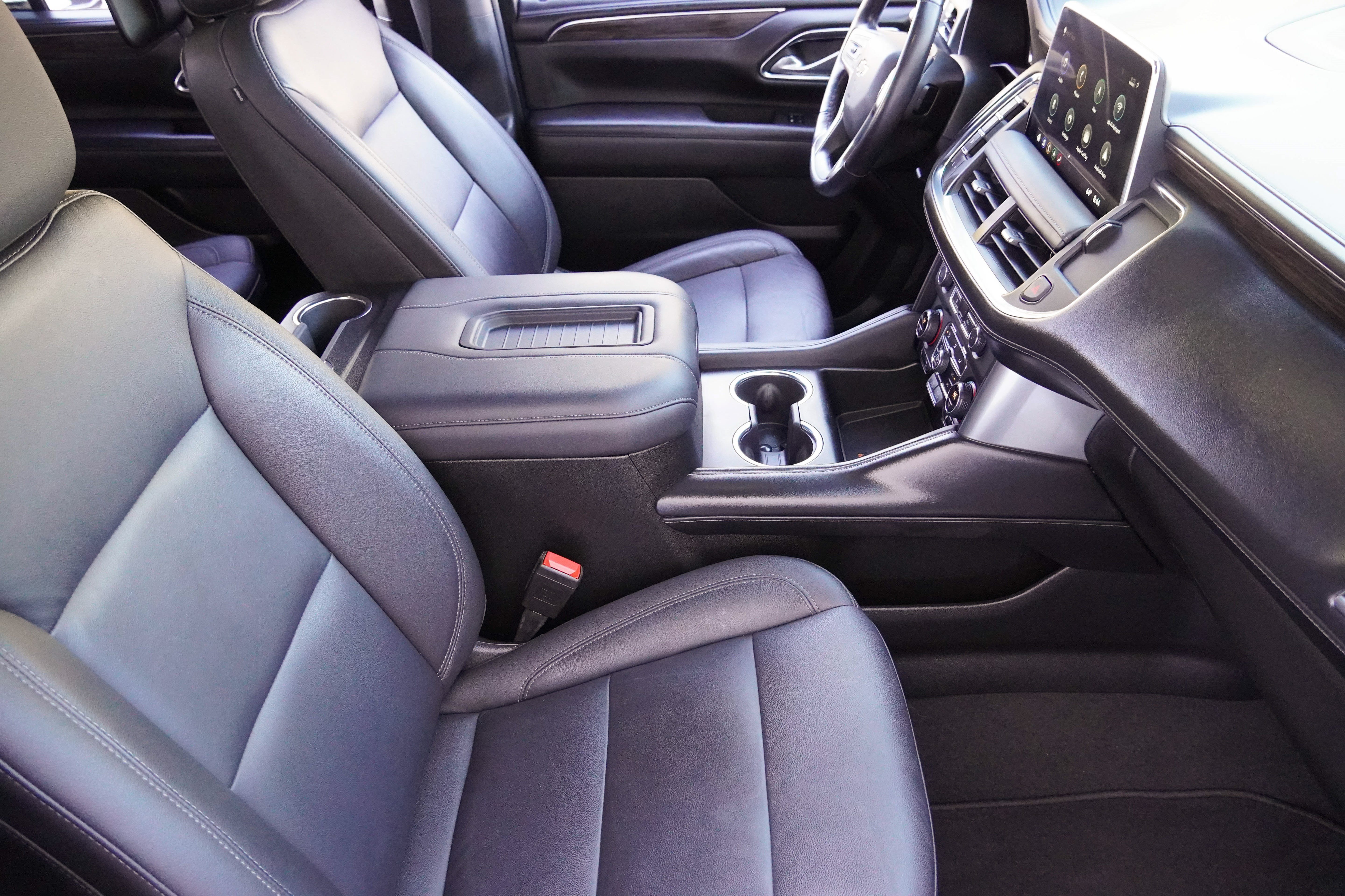 Used 2021 Chevrolet Tahoe Z71 w/ Rear Media and Nav Package AWD/4WD image 13