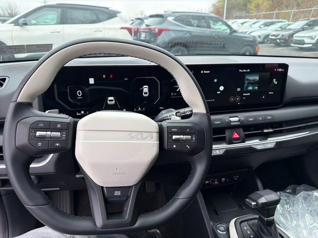 New 2025 Kia K4 GT-Line w/ GT-Line Sunroof Package image 65