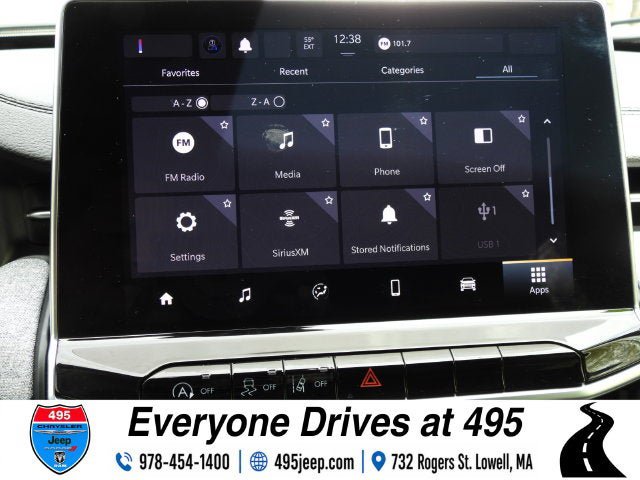 Used 2023 Jeep Compass Latitude AWD/4WD image 23