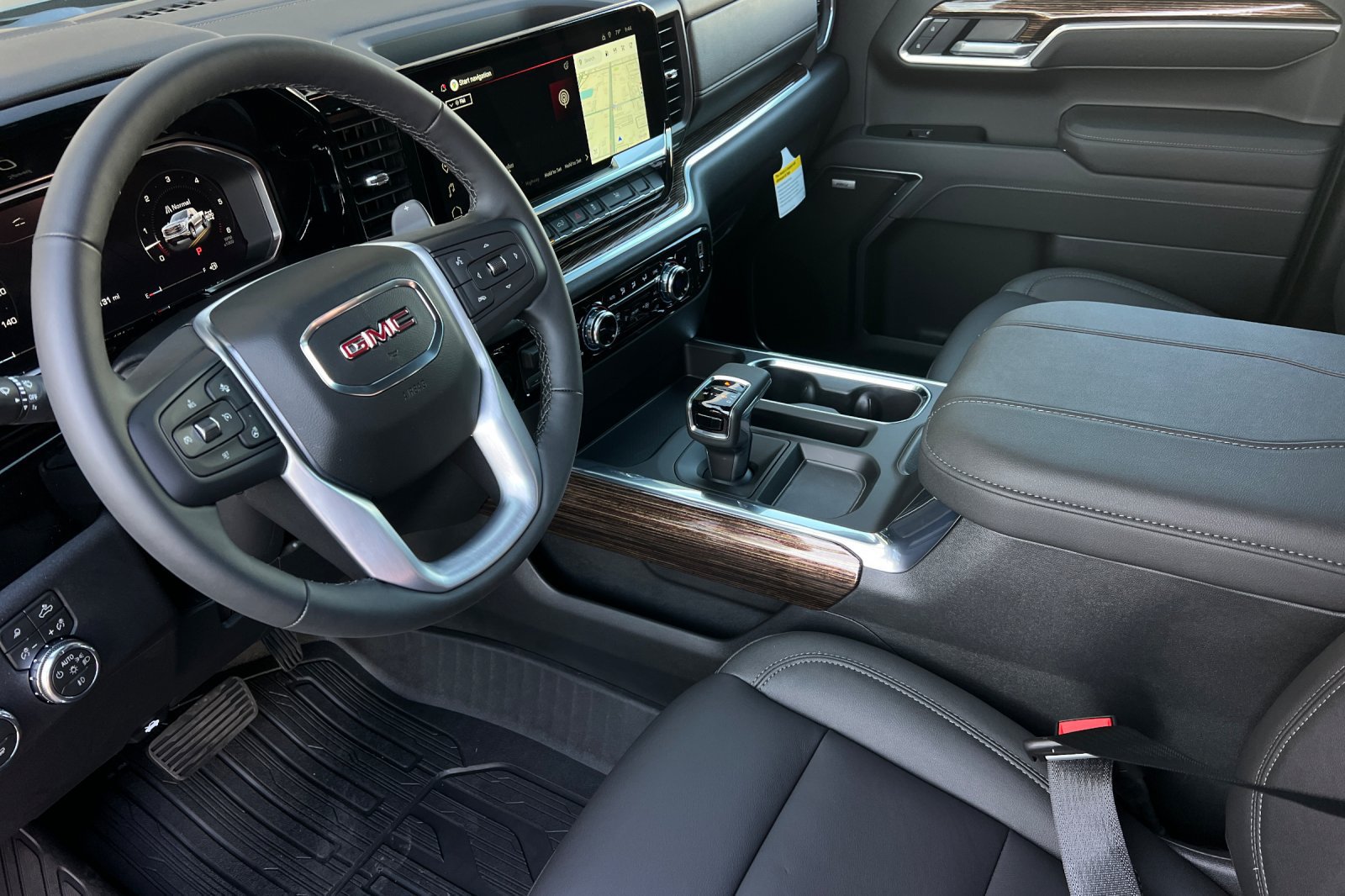 New 2026 GMC Sierra 1500 Elevation w/ Elevation Premium Package AWD/4WD image 8