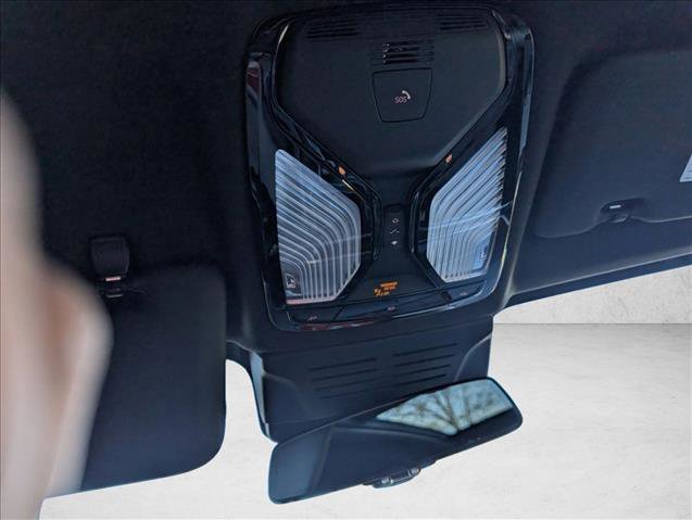 Used 2025 BMW 330i xDrive Sedan image 15