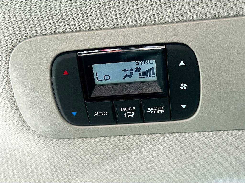 Used 2026 Honda Odyssey Touring image 27
