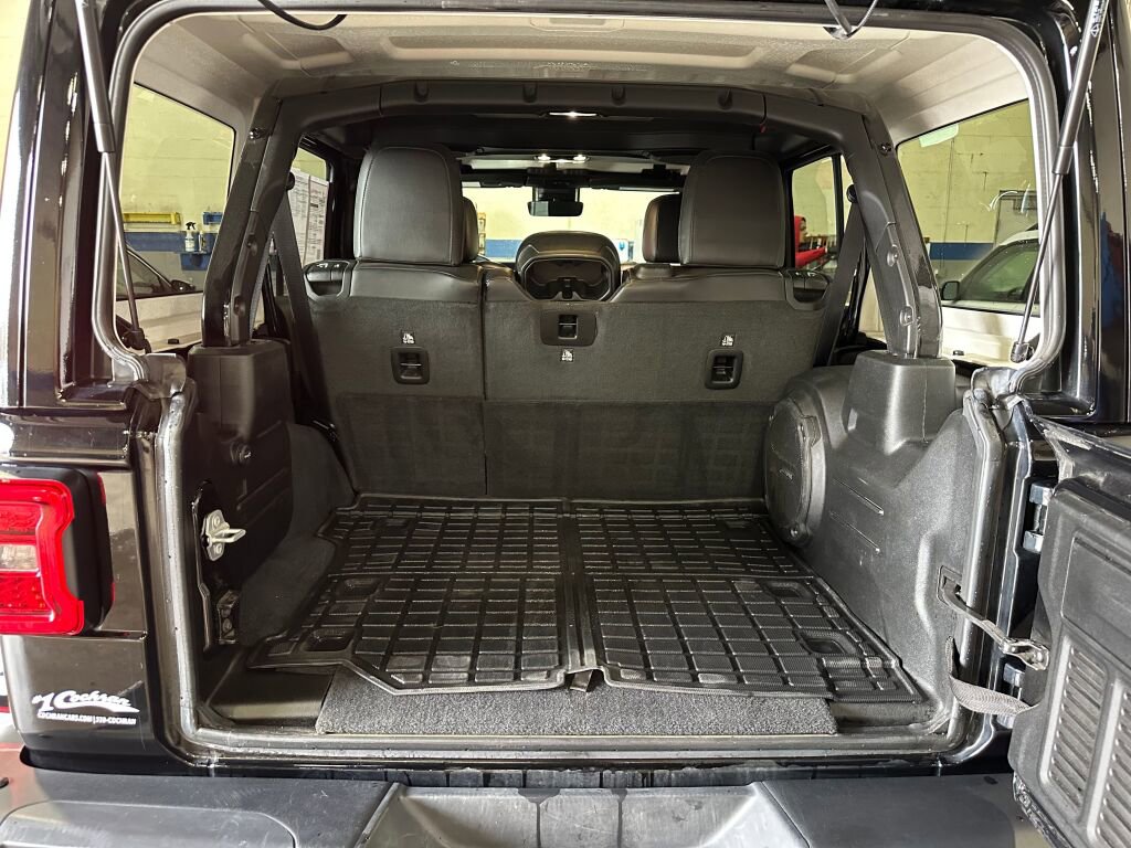 Used 2023 Jeep Wrangler Unlimited Rubicon 392 w/ Trailer Tow Package image 22