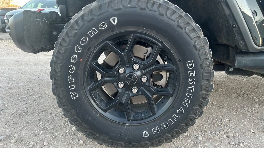 Used 2024 Jeep Gladiator Willys image 14