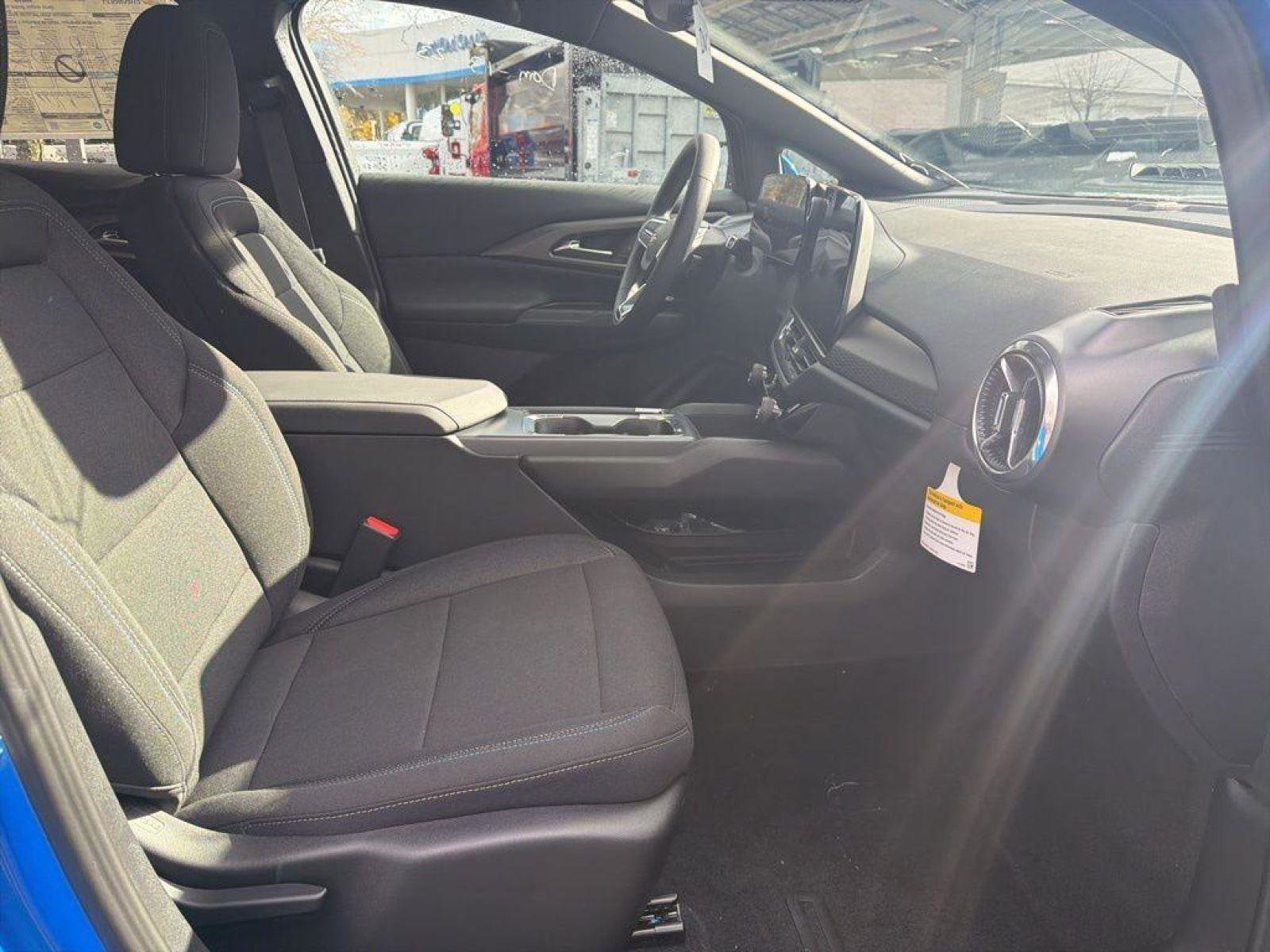 New 2026 Chevrolet Equinox EV LT FWD image 23