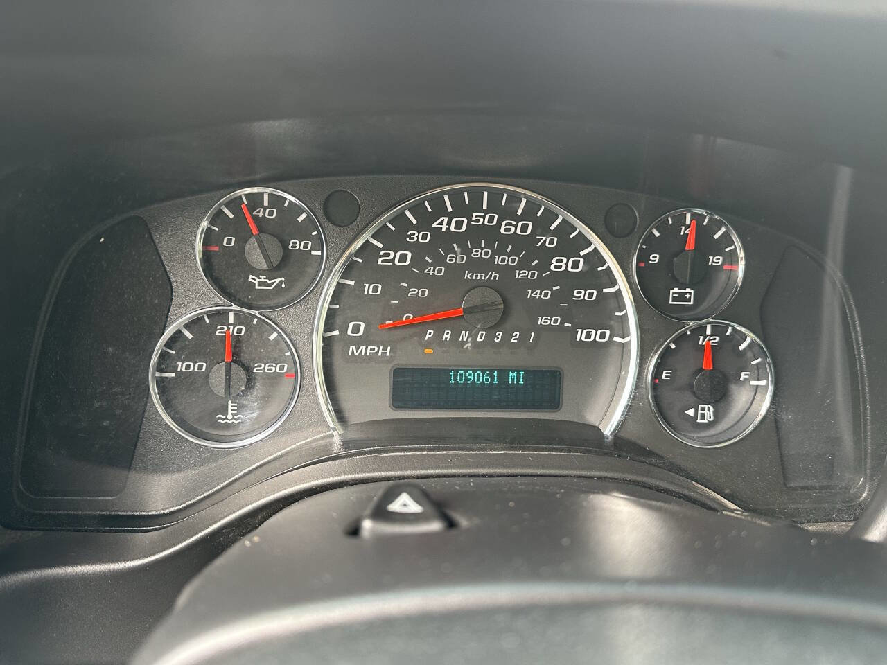 Used 2008 Chevrolet Express 3500 image 6